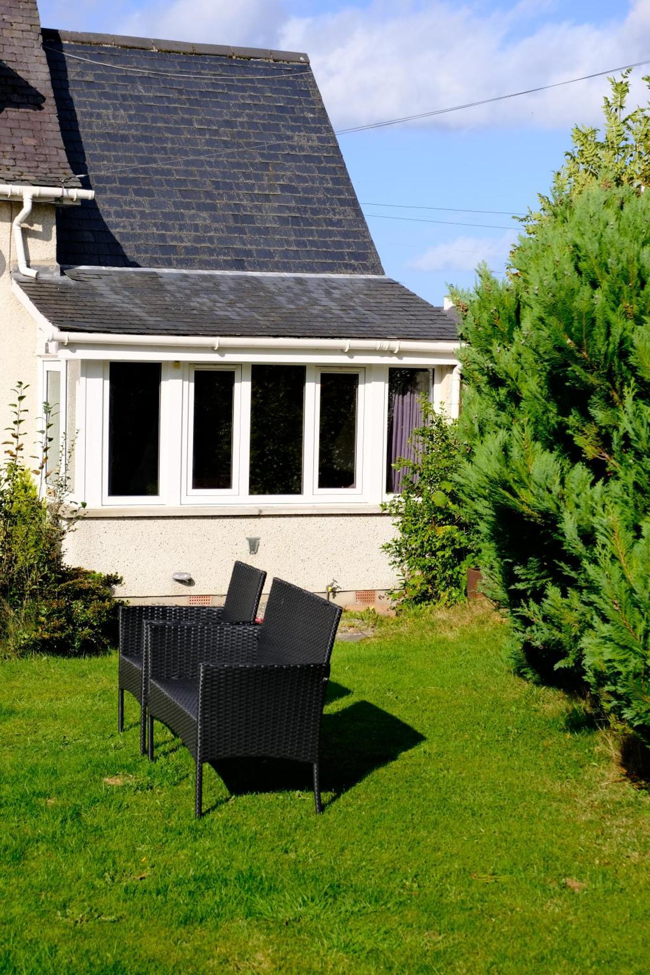 Lovely 1-Bedroom Apartment With Free Parking Inverness Exterior foto